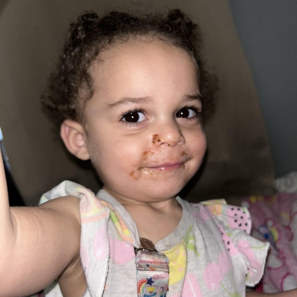 Meet your Posher, Angie - Picture 4 of 7